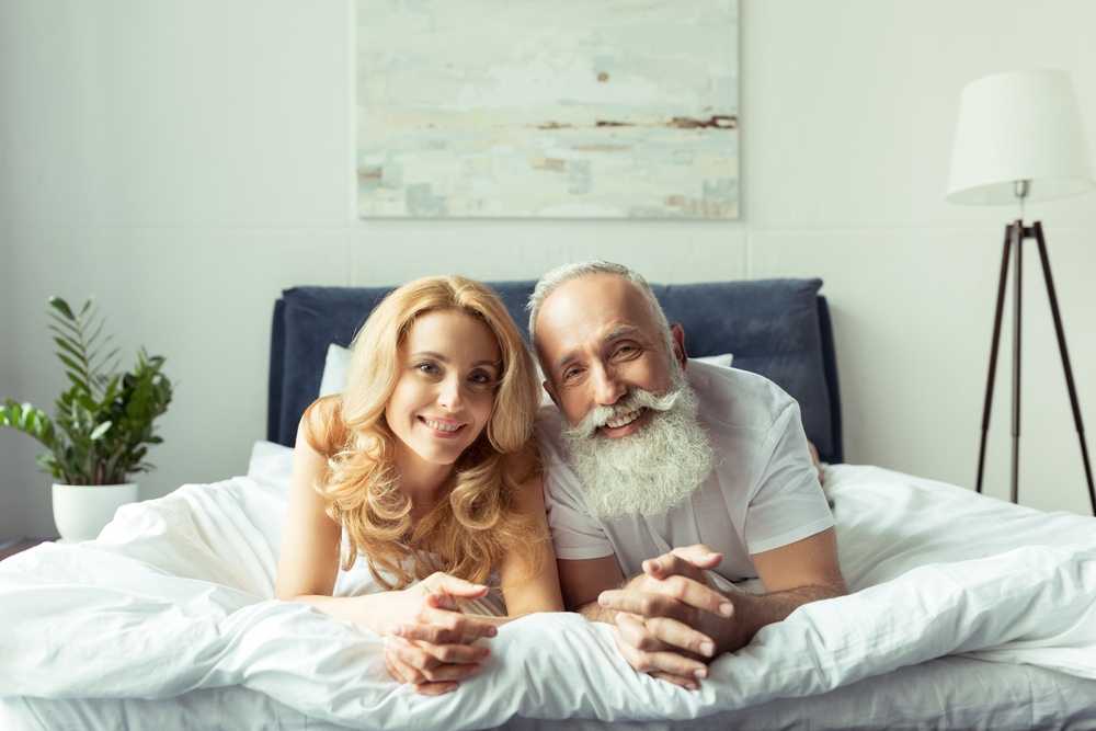 Reasons You Should Date an Older Man at Least Once! 