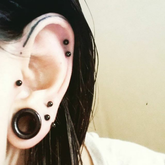 Ear Tattoos 39