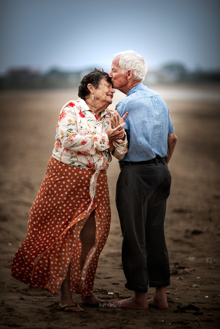 Elderly Couples 05
