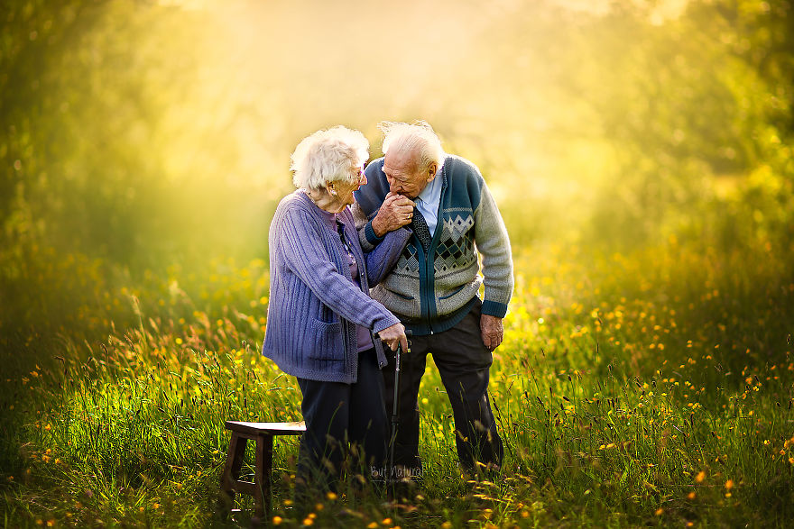 Elderly Couples 08