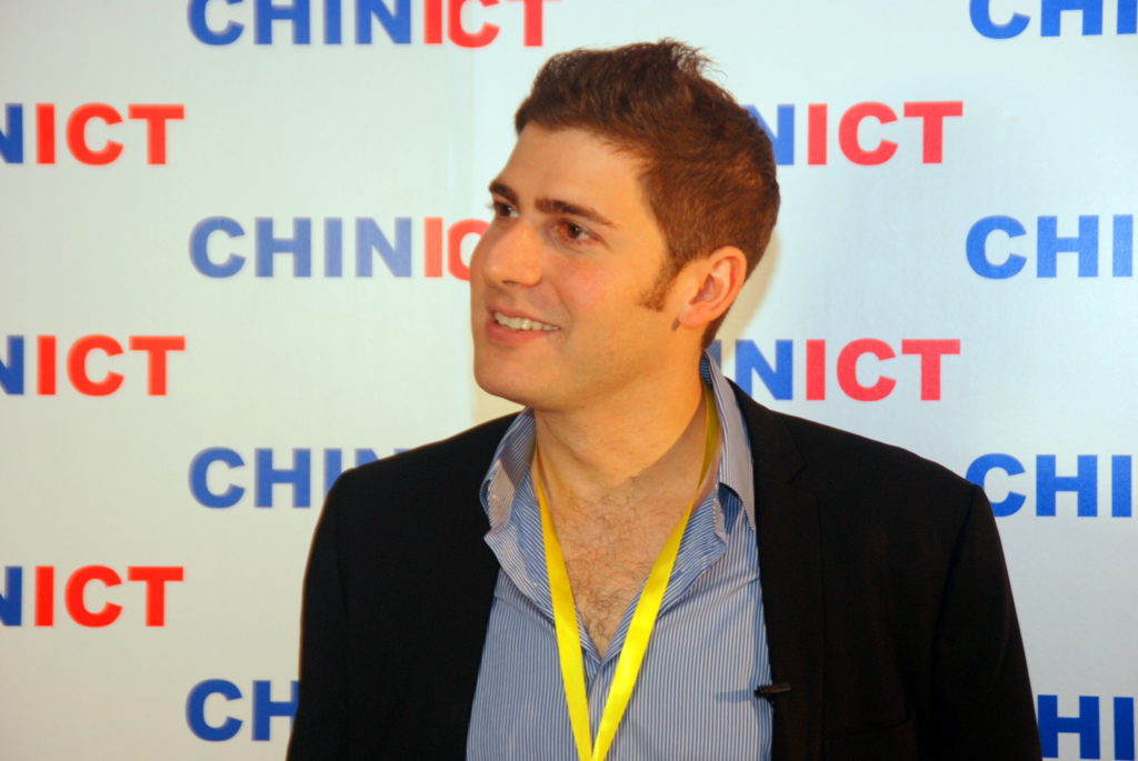 Facebooks_co Founder_Eduardo_Saverin_at_the_8th_annual_edition_of_the_CHINICT_conference_on_May_25th_2012_in_Beijing_China. 1024x685