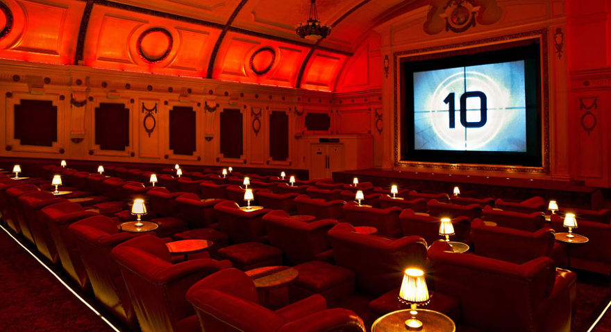 Cinemas Interior 9