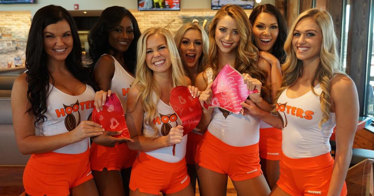 Hooters Valentines Day Promo