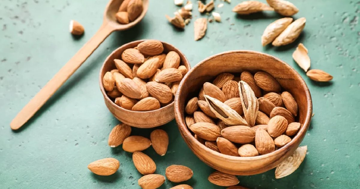 Snack superfoods: 10 Health Benefits of Almonds and Walnuts