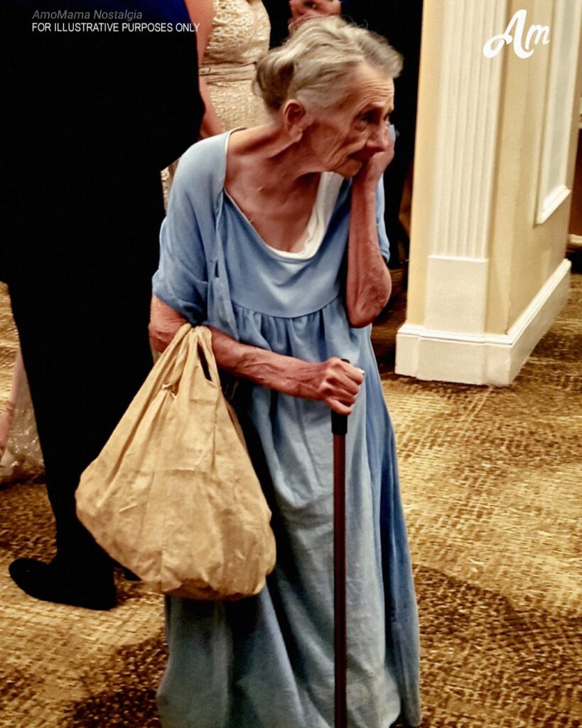 I Kicked My Grandma Out of My Wedding for Bringing a Bag of Walnuts – Two Days Later, I Opened It and Collapsed I Kicked My Grandma Out of My Wedding for Bringing a Bag of Walnuts – Two Days Later, I Opened It and Collapsed