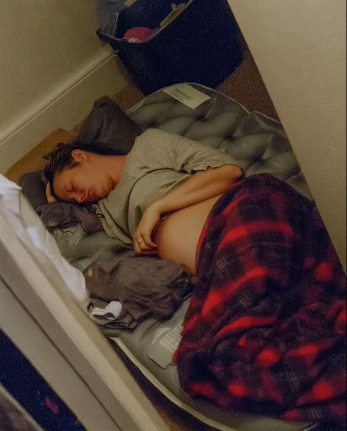 Why My Pregnant Daughter Had to Sleep on an Air Mattress – And How the Truth Was Finally Revealed