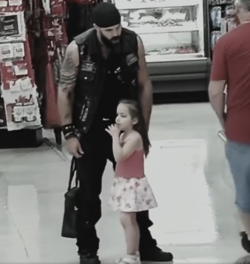 Unexpected Hero: Tattooed Biker Rescues Mute Girl at Walmart