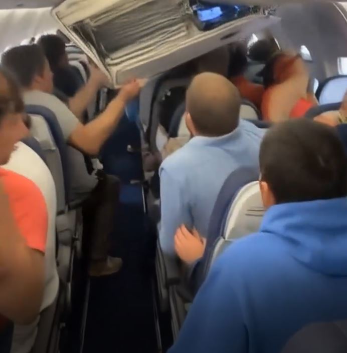 Heart-Stopping Passenger Footage Reveals Plane’s Final Moments Before Tragedy