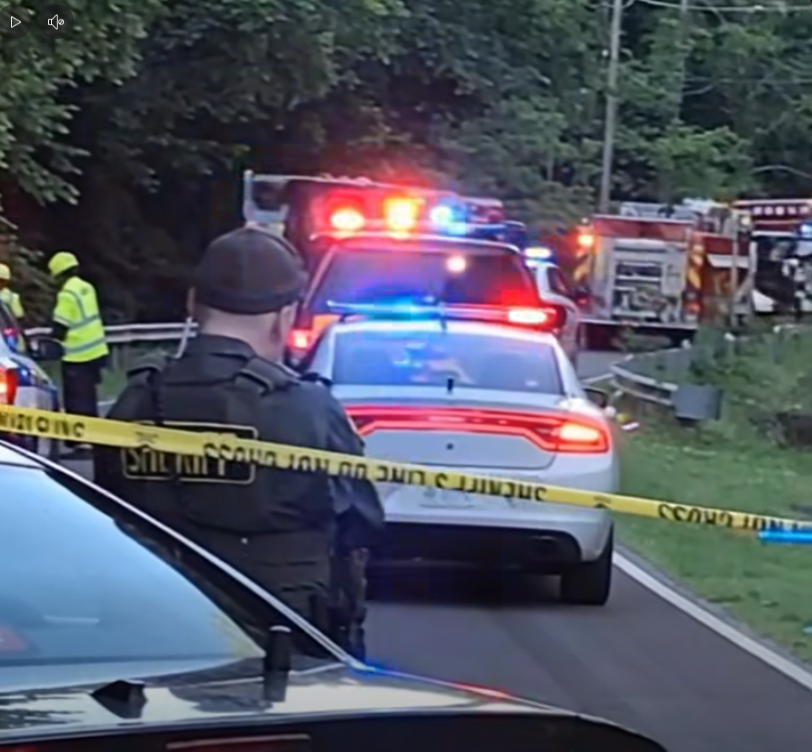 Family Vacation Ends in Tragedy: Two Children Lose Their Lives in Rainy Highway Crash