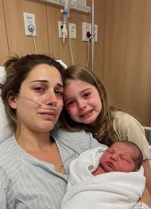 My Mom Went Into Labor Ahead of Schedule — What Happened Next Was a Miracle